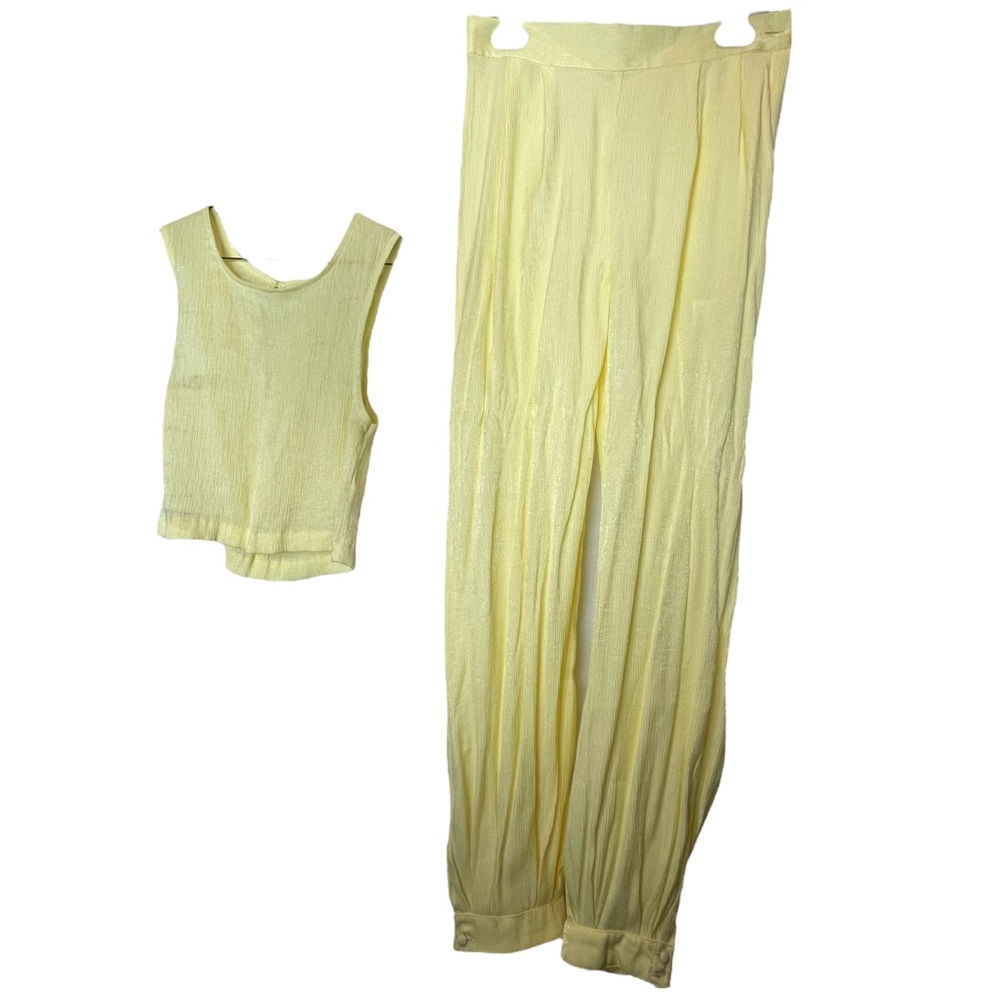 Onia matching yellow set made in India